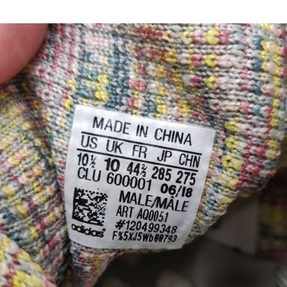 New Green Adidas Boost - Picture 7 of 7